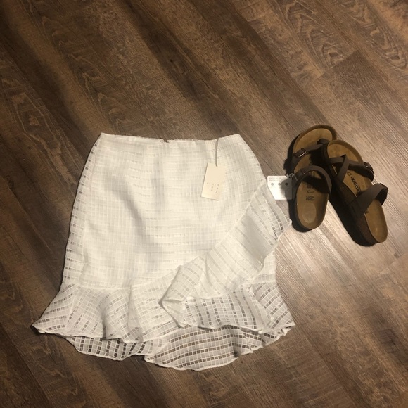 a new day Dresses & Skirts - 2/$15 ✨ NWT White skirt